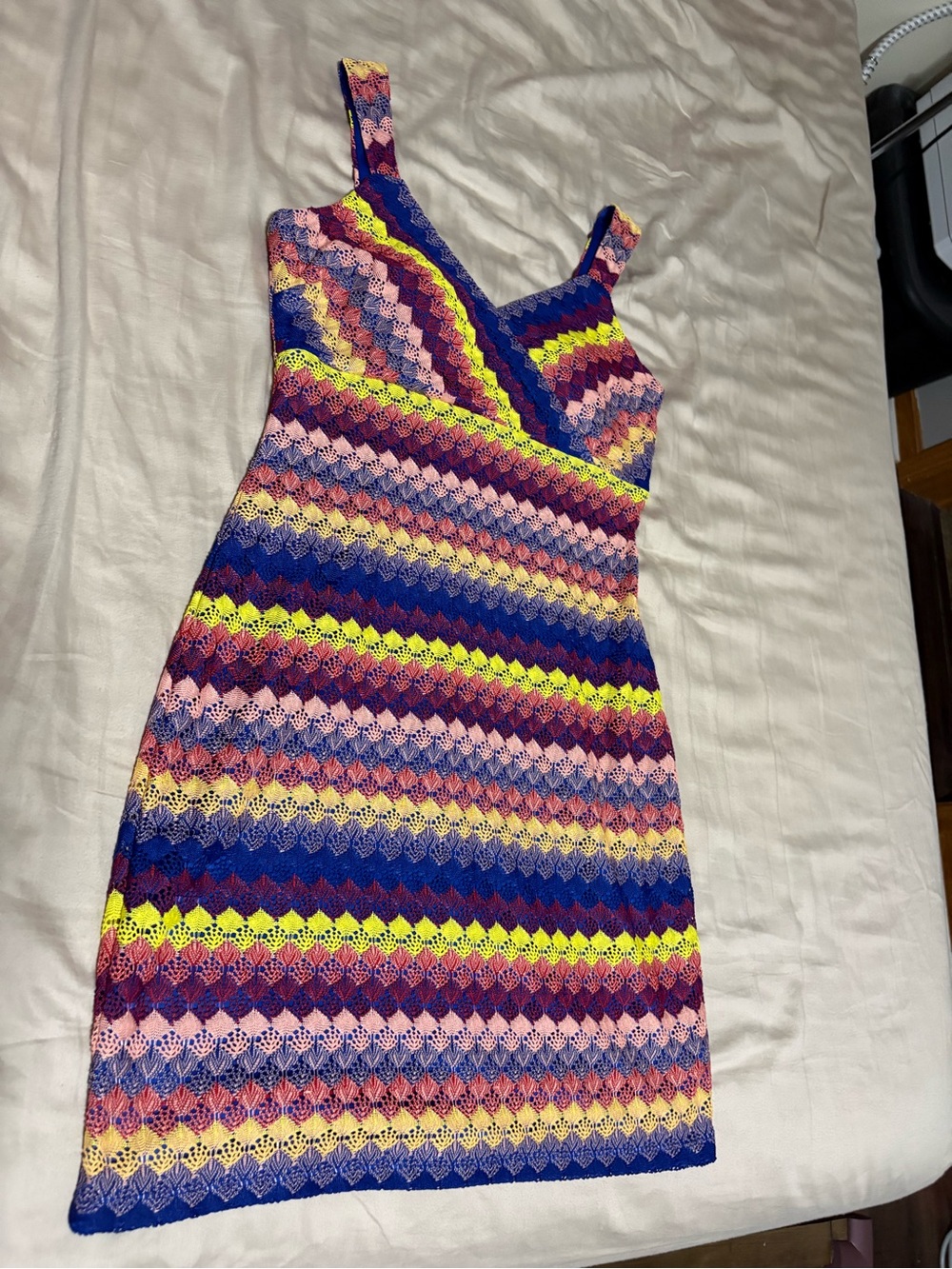 Guess multicolored crochet bodycon dress- Sleeveless!